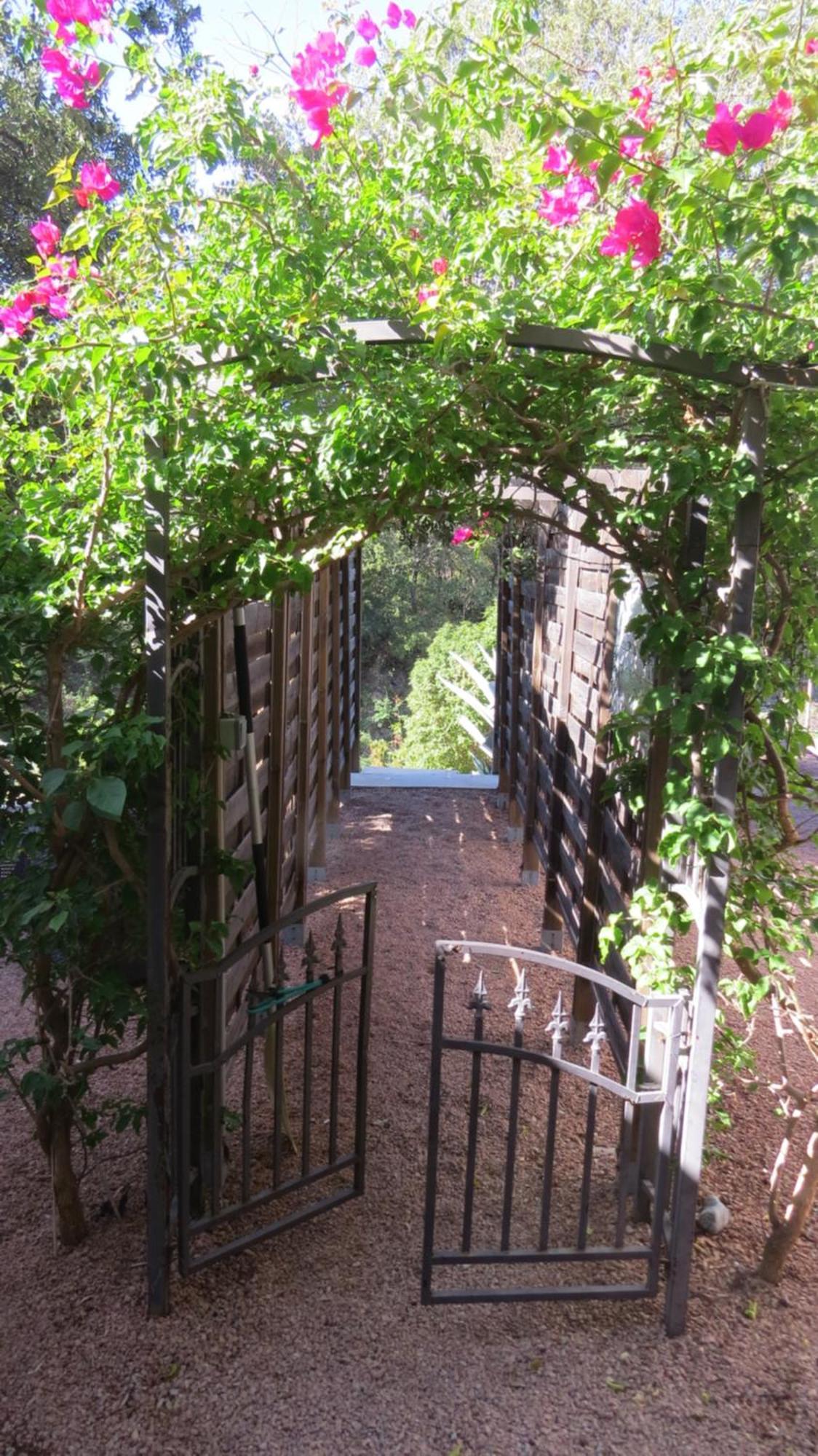 Villa Les Pieds Dans L'Eau Le Pont du Travo Exterior photo